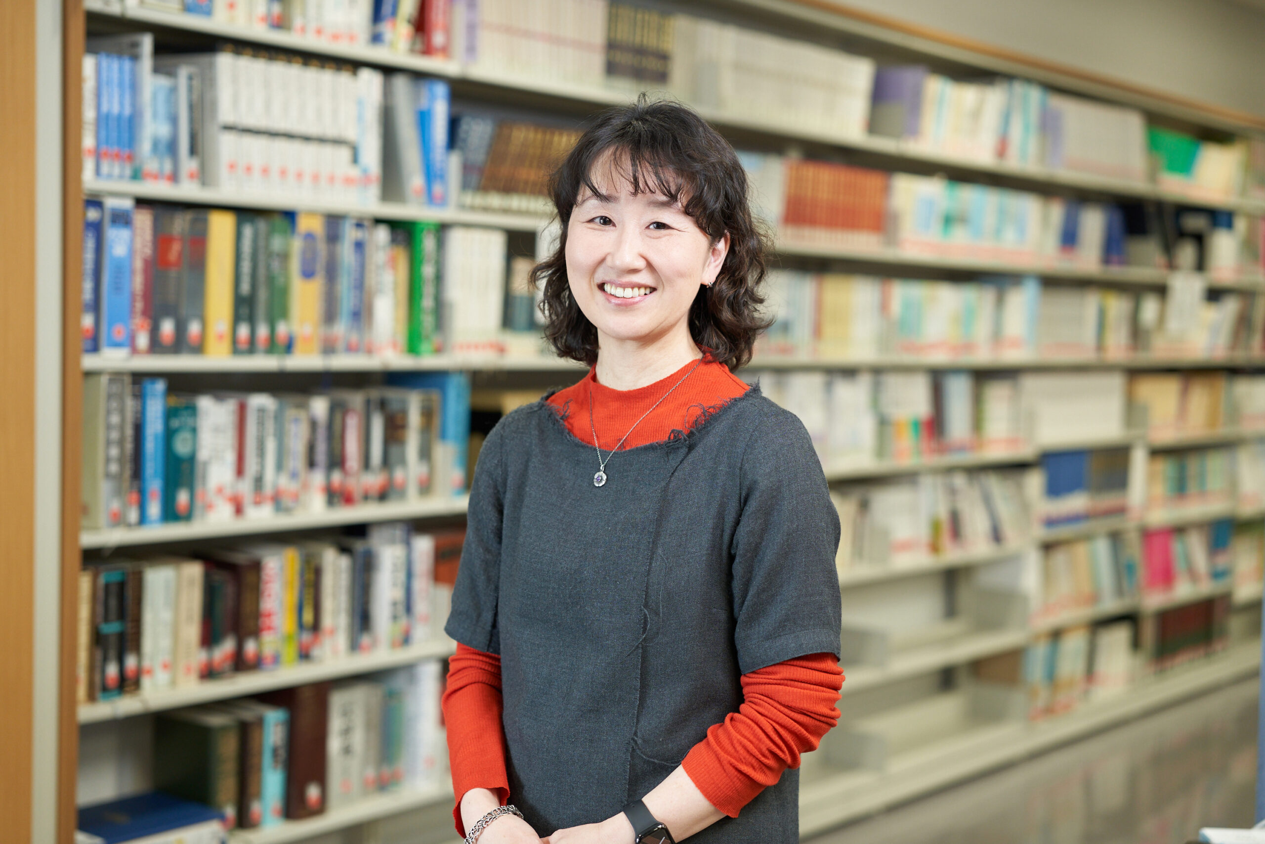 隅谷理子（すみたに・みちこ）先生